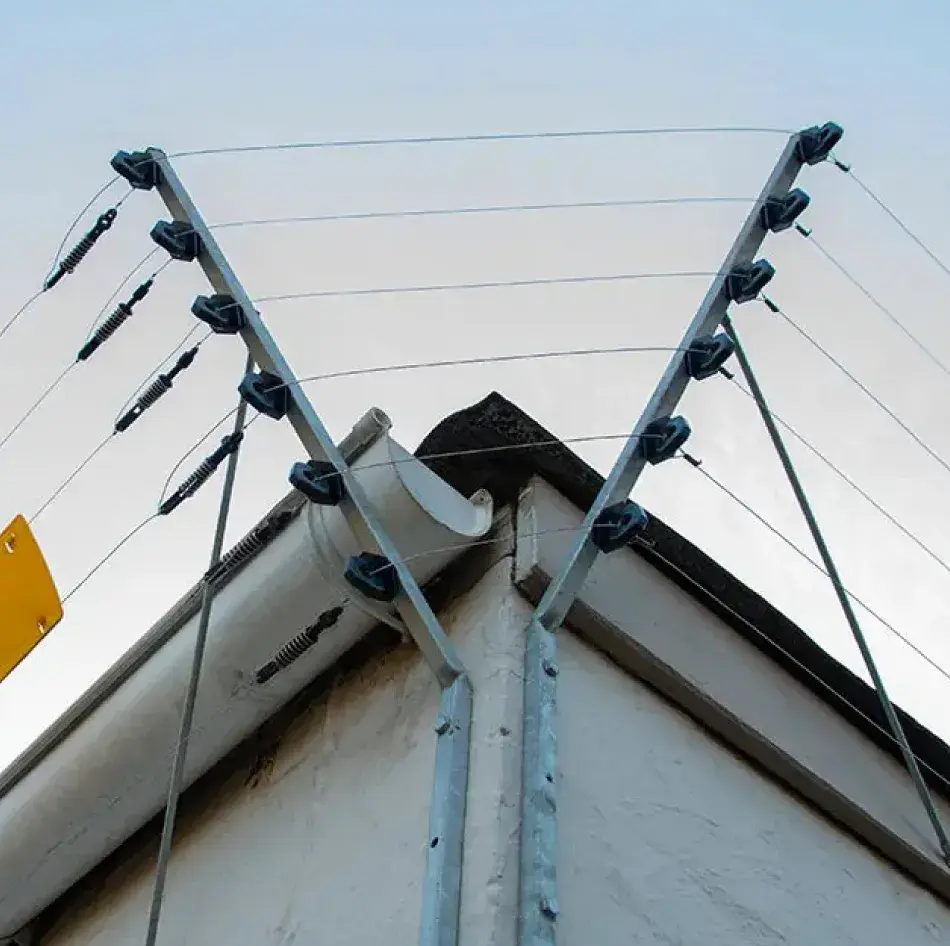 Shelly Technologies corner electric fencing installation